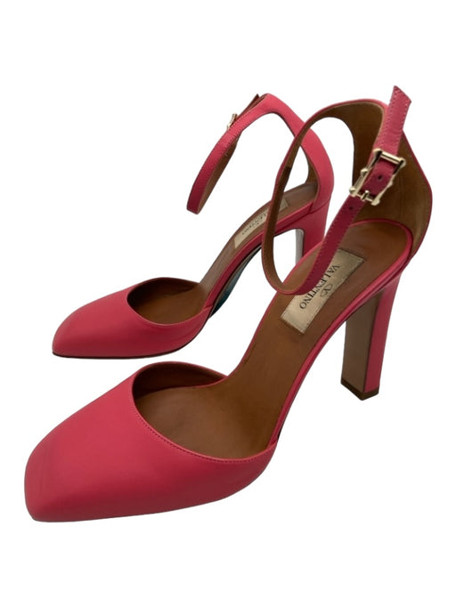 Valentino Garavani Shoe Size 37 Red Leather Square Toe Ankle Strap Pumps Red / 37