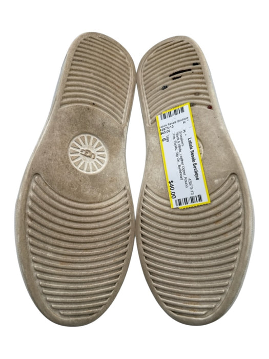 Ugg Shoe Size 6 Black & White Leather Upper Round Toe Elastic Slip On Sneakers Black & White / 6