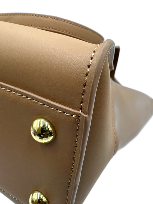 Zac Zac Posen Brown Leather Gold hardware Folding Clasp Satchel Top Handle Bag Brown / M