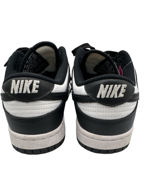 Nike Shoe Size 7 Black & White Synthetic Lace Up Round Toe Shoes Black & White / 7