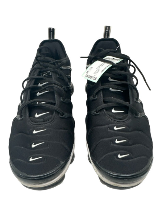 Nike Shoe Size 11 Black & White Synthetic Low Top Lace Up Men's Shoes Black & White / 11