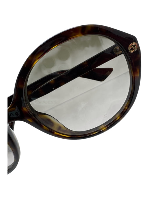 Gucci Brown & Tan Acetate round Tortoise Gold Hardware Sunglasses Brown & Tan