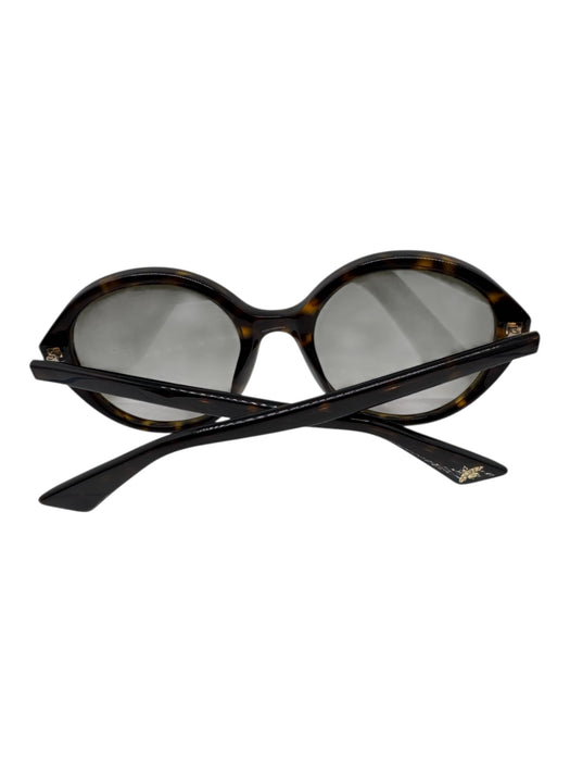 Gucci Brown & Tan Acetate round Tortoise Gold Hardware Sunglasses Brown & Tan