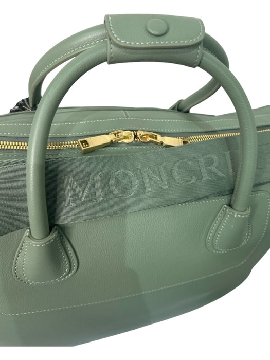 Moncrief Pale Green Leather Duffle Gold Hardware Top Zip Logo Bag Pale Green / XL