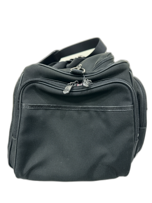 Hartman Black Zip Close Weekender Men's Bag Black