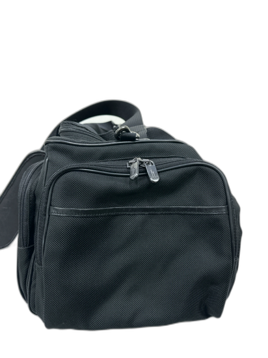Hartman Black Zip Close Weekender Men's Bag Black