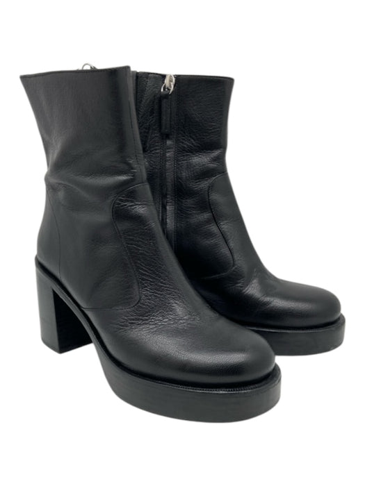 Simon Miller Shoe Size 40 Black Leather Stacked Block Heel Round Toe Booties Black / 40