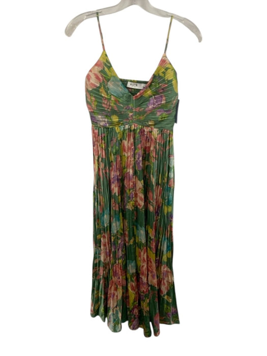 ASTR Size XS Green & Multi Polyester Sleeveless Floral pleats Midi Gown Green & Multi / XS