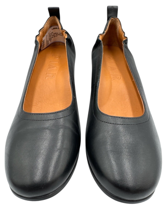 Piar Shoe Size 7 Black Leather Elastic Back Round Toe Low Heel Pumps Black / 7