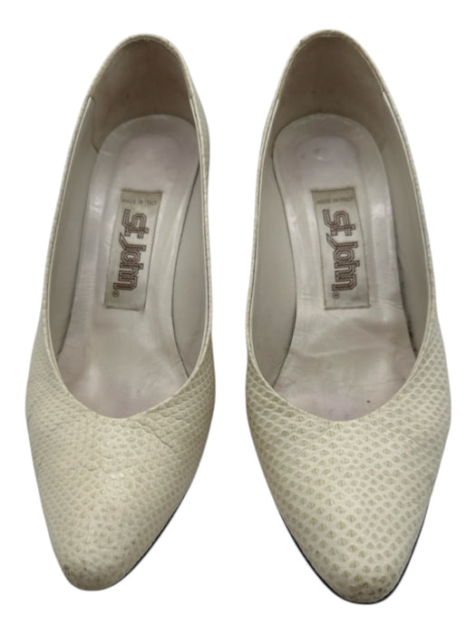 St John Shoe Size 6.5 White Leather Ostrich Embossed Slip On Mid Heel Pumps White / 6.5