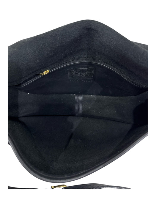 Coach Black Leather Gold Tone Hardware Turn Lock Adjustable Strap flap Bag Black / M