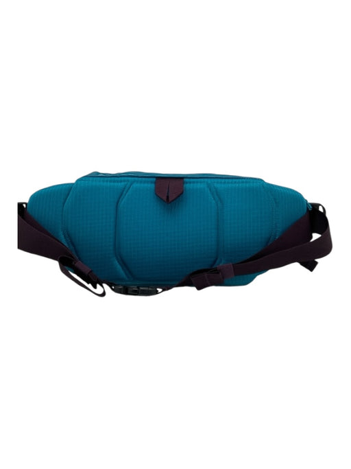 Patagonia Teal & Yellow Polyester Adjustable Utilitarian Zip closure Bag Teal & Yellow / M