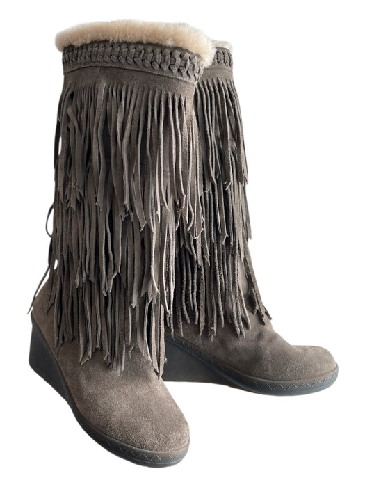 Bearpaw Shoe Size 10 Mushroom Suede Fringe Wedge Tiered Fleece Boots Mushroom / 10