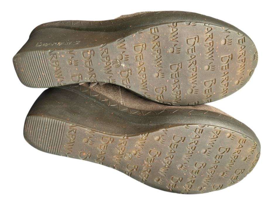 Bearpaw Shoe Size 10 Mushroom Suede Fringe Wedge Tiered Fleece Boots Mushroom / 10