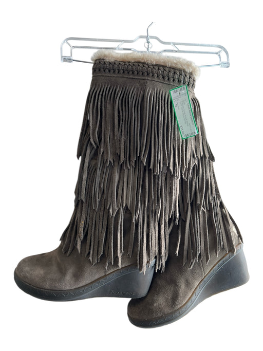 Bearpaw Shoe Size 10 Mushroom Suede Fringe Wedge Tiered Fleece Boots Mushroom / 10