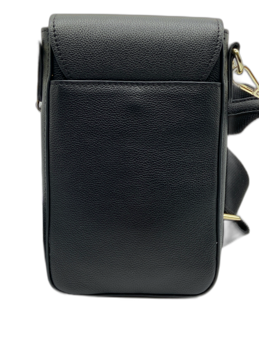 Frederic T Black Leather Flap Crossbody Bag Black / S