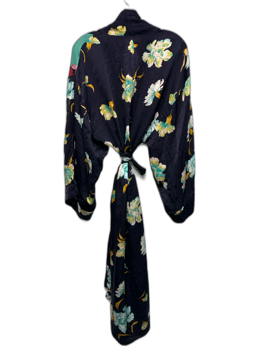 Nordstrom Size One Size Black, Green, Multi Silk Long Sleeve Floral Print Robe Black, Green, Multi / One Size