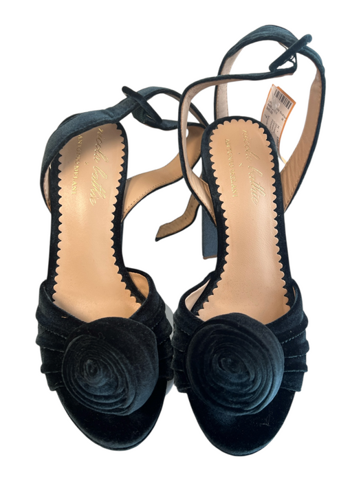 Nicola Bathie x Antonio Melani Shoe Size 7 Green Velvet open toe Shoes Green / 7