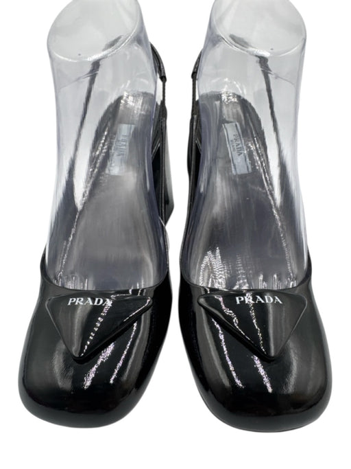 Prada Shoe Size 37 Black & White Patent Leather Square Toe Triangle Logo Pumps Black & White / 37