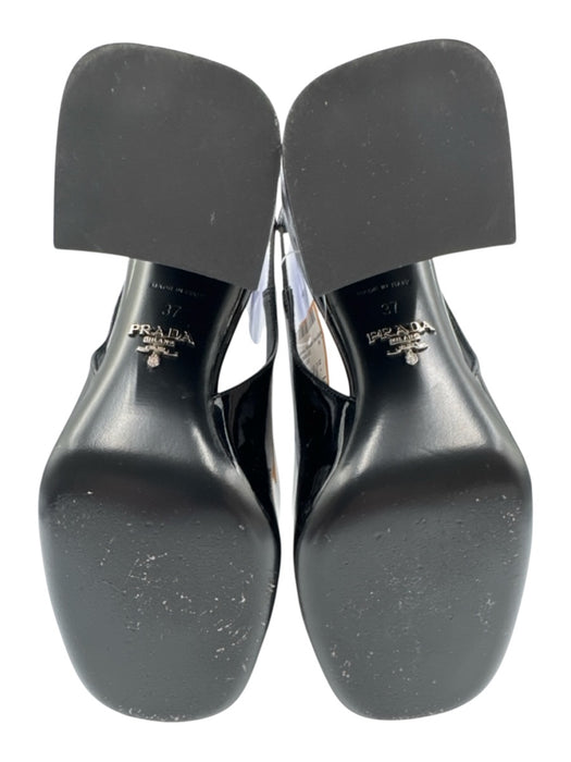 Prada Shoe Size 37 Black & White Patent Leather Square Toe Triangle Logo Pumps Black & White / 37