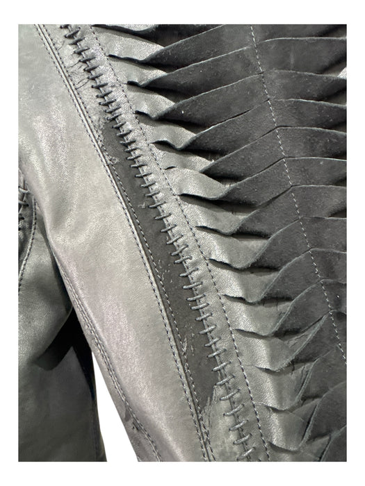 Emino Tillo Size 38 Black Leather Zip Front Stitch Detail Back Detail Jacket Black / 38