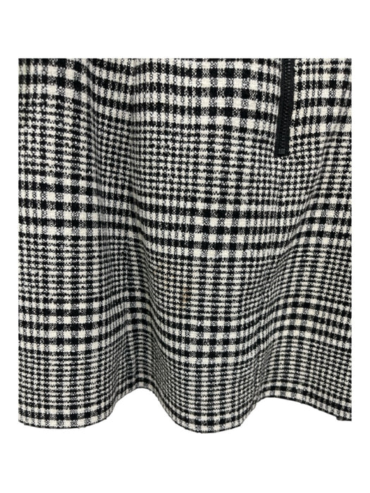 Alice & Olivia Size 0 B&W Virgin Wool Blend Gingham Zip Back Mini Pleats Skirt B&W / 0