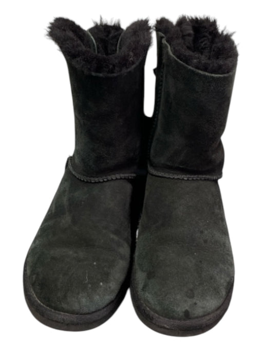 Ugg Shoe Size 7 Black Suede Fur interior Bows Round Toe Ankle Boots Black / 7