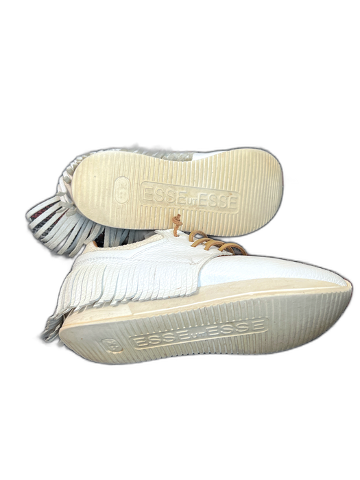 Esse Ut Esse Shoe Size 37 White Leather Almond Toe lace up Fringe Sneaker Shoes White / 37
