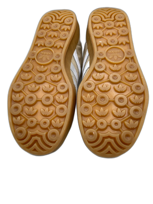 Adidas Shoe Size 6.5 Beige & White Suede Low Top Lace Up Sneakers Beige & White / 6.5