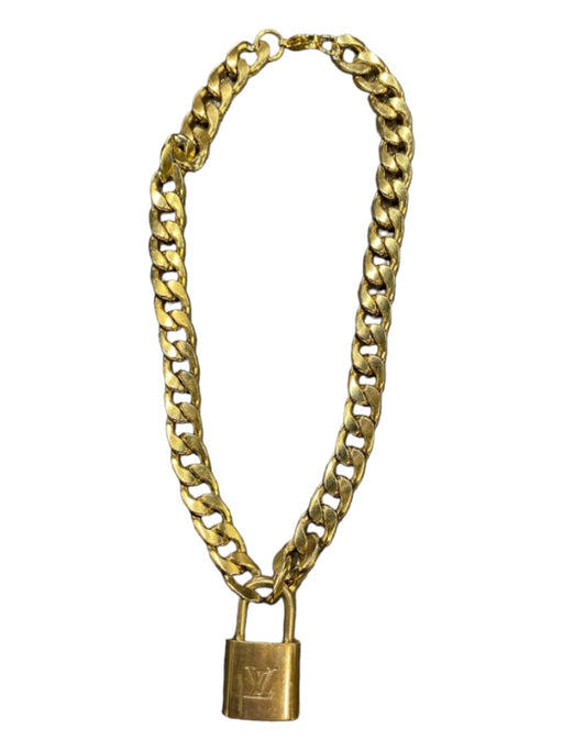 Louis Viuton Gold Metal Brass Padlock Chuky Short Necklace Gold