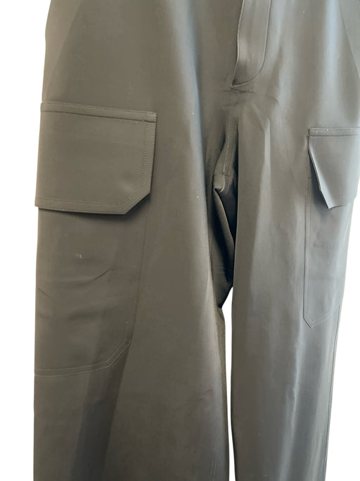 Louis Vuitton Size 34 Black Polyamide Blend Jersey High Rise Cargo Pockets Pants Black / 34