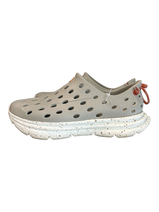 Kane Shoe Size 8 Light Gray Round Almond Toe Perforated Back Pull Shoes Light Gray / 8