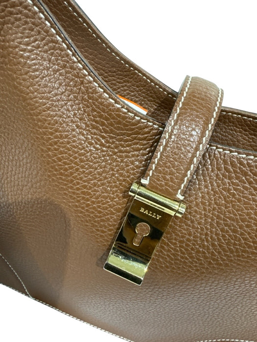 Bally Brown Pebble Leather Gold hardware Crossbody Strap Braid Detail Bag Brown / S