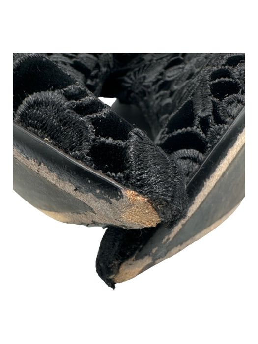 Ann Mashburn Shoe Size 36 Black Velvet Embroidered Round Heel Pointed Toe Shoes Black / 36