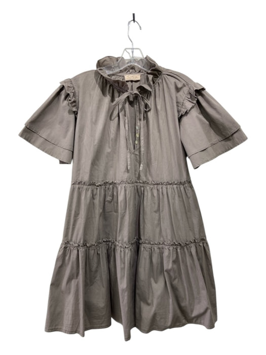 Sofia Size XS Taupe Cotton Blend Short Sleeve Tiered Quarter Button Dress Taupe / XS