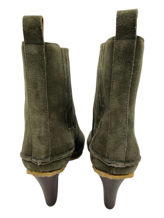 Tory Burch Shoe Size 7.5 Dark Green Suede Chelsea Wooden Heel Gum Sole Booties Dark Green / 7.5