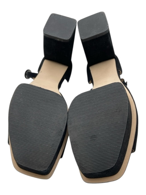 Bernardo Shoe Size 7.5 Black Leather Upper Suede Ankle Strap Block Heel Sandals Black / 7.5