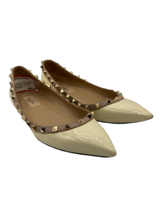 Valentino Garavani Shoe Size 38.5 Cream Beige Patent Leather Rockstud Flats Cream Beige / 38.5