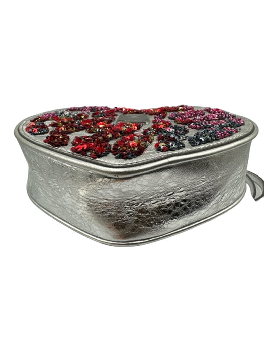 MCM Silver & Red Embroidered Shoulder Fanny Pack heart shaped Bag Silver & Red