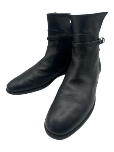 Balenciaga Shoe Size 40 Black Leather round toe Silver Buckle Ankle Boot Booties Black / 40