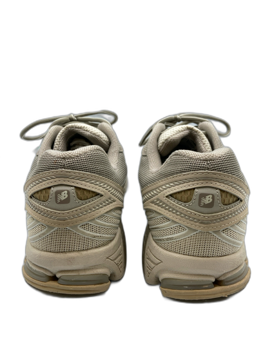 New Balance Shoe Size 13 Tan Synthetic Low Top Men's Shoes Tan / 13