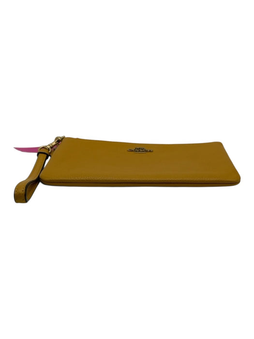 Coach Yellow Orange Pebbled Leather Wristlet Zip Close Wallets Yellow Orange