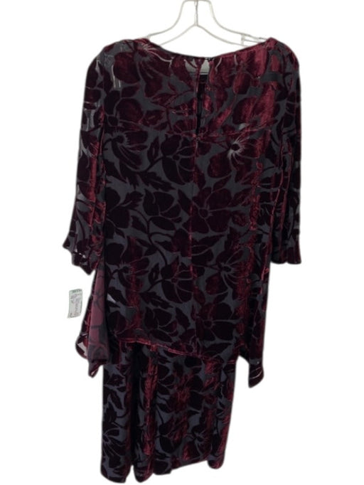 St. John Size 2/P Black & Burgundy Viscose Velvet Detail Pockets Floral Pant Set Black & Burgundy / 2/P