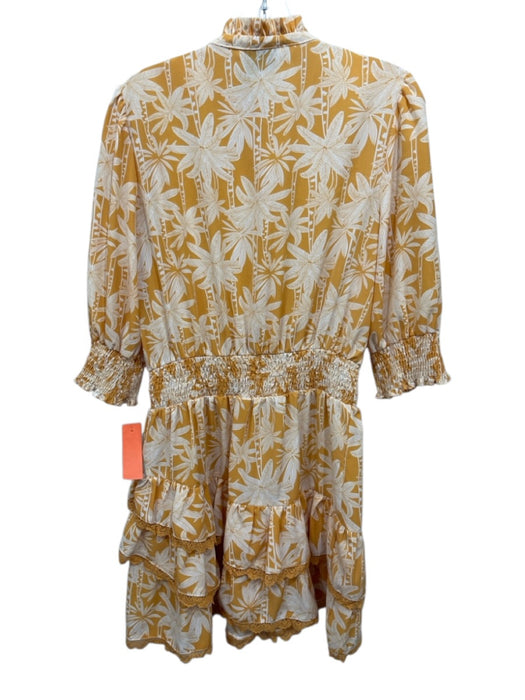 The Shirt Rochelle Behrens Size Medium Orange & White Polyester Floral Dress Orange & White / Medium