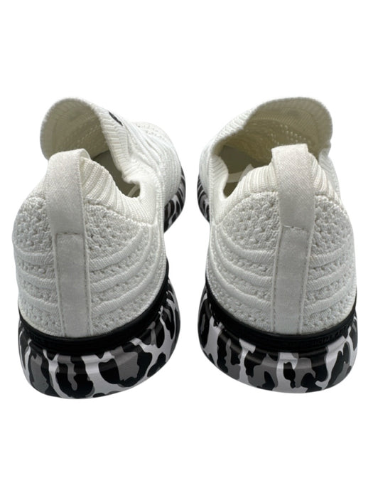 APL Shoe Size 9 White, Gray, Black Synthetic Knit Leopard Low Top Sneakers White, Gray, Black / 9