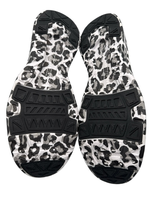APL Shoe Size 9 White, Gray, Black Synthetic Knit Leopard Low Top Sneakers White, Gray, Black / 9