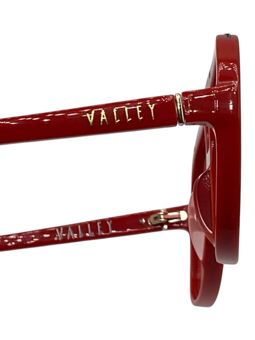 Valley Red Acetate Gradient Brow Bar Aviator Sunglasses Red