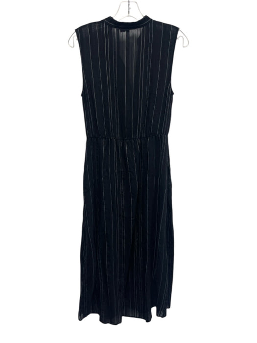 Vince Size 0 Black & White Rayon & Nylon Sleeveless Pinstripe Split Neck Dress Black & White / 0