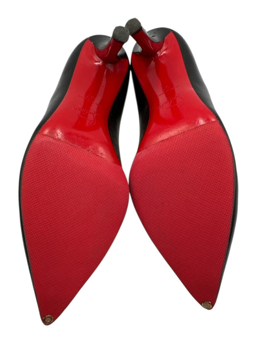 Christian Louboutin Shoe Size 37 Black Leather Pointed Toe Closed Toe Pumps Black / 37
