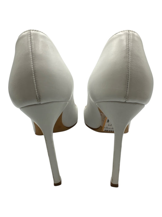 Manolo Blahnik Shoe Size 36.5 White Leather Pointed Toe Closed Toe Pumps White / 36.5
